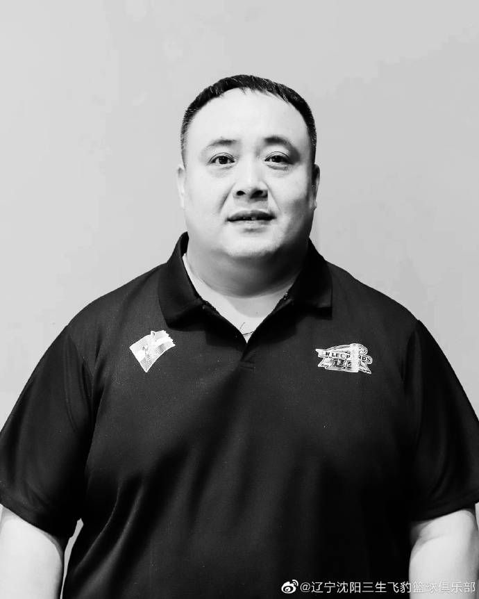 日本高清撒尿ass撒尿pk