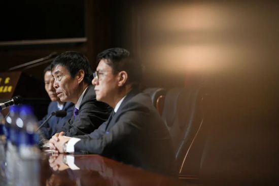 亚洲大片免费