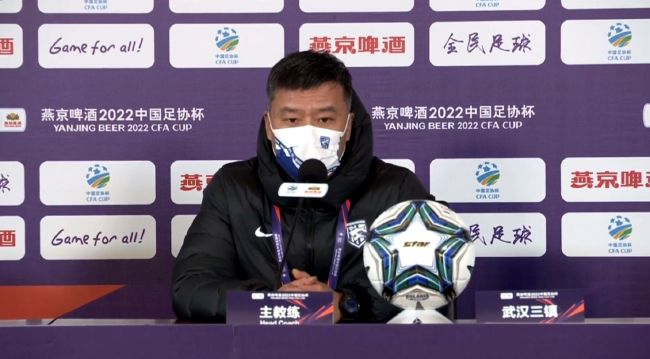 荡受被双龙3p男男