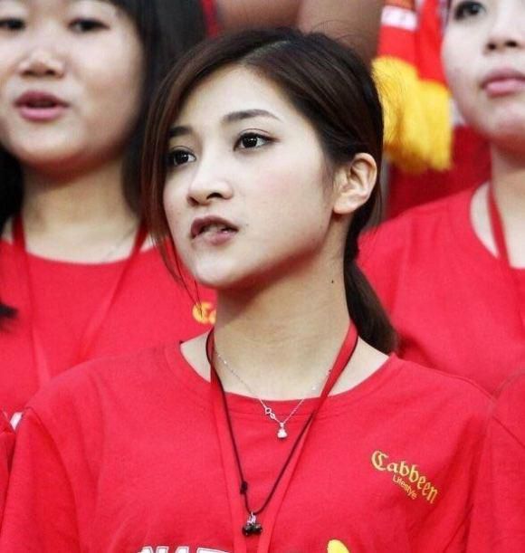 china 农村野外妇女bbw