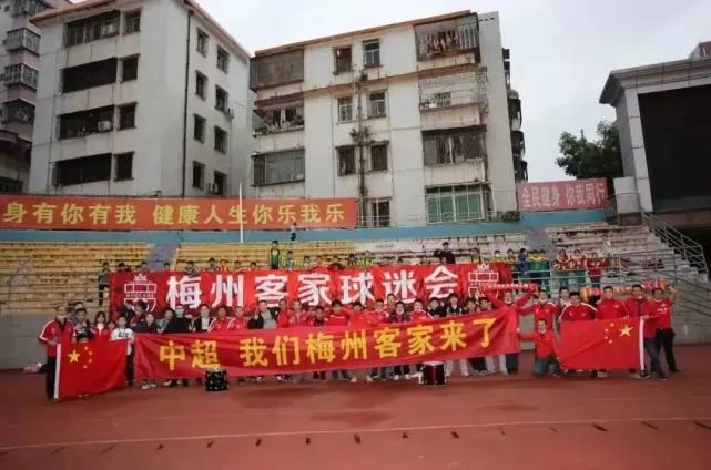 亚洲色视频在线播放网站